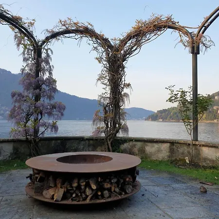 Private Lakeside Luxury Villa Moltrasio